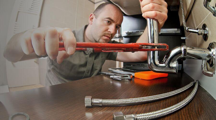 Local sewer line repair in Iron Belt, WI